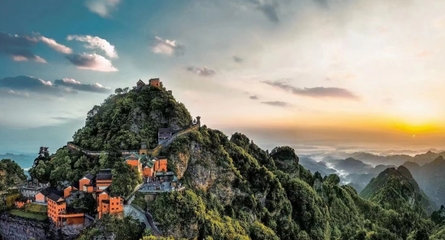 武當山推出通票半價優(yōu)惠，管理服務(wù)全面升級